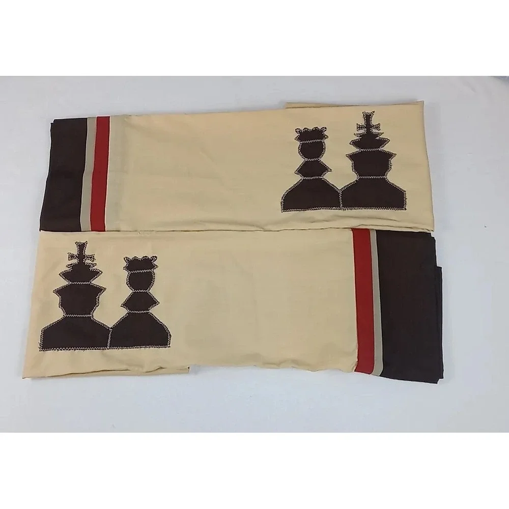 Vtg 2 Chess Piece King Size Pillow Cases King‎ & Queen Chess Piece Pillow Case